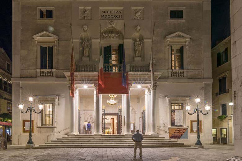 La Fenice Theatre's façade