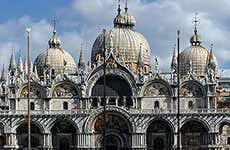 Venice Travel Guide