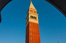Venice Travel Guide
